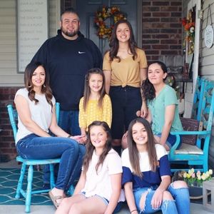 Meet your Posher, Chet